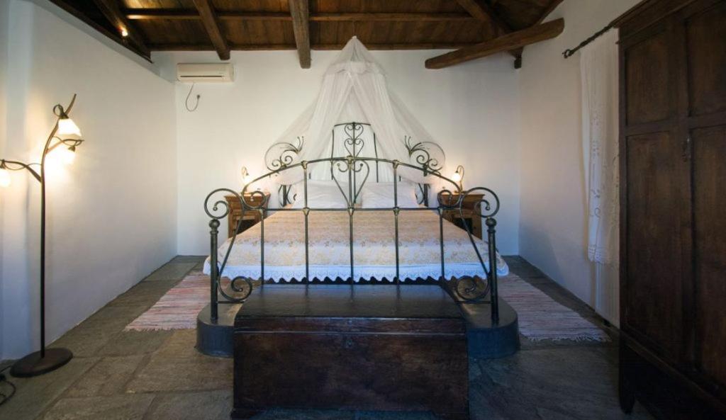 Abramis Rooms Mitáta Exteriér fotografie